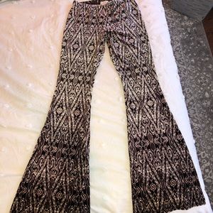 Flare stretch pants